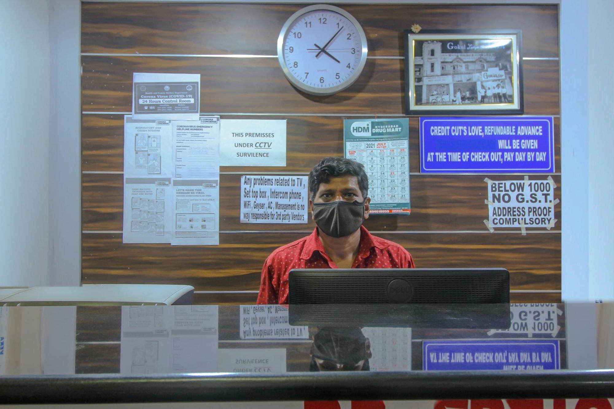 Spot On 81775 Mohit Gokul Lodge New Luxury Room'S Near Secunderabad Railway Station Lālāguda 外观 照片