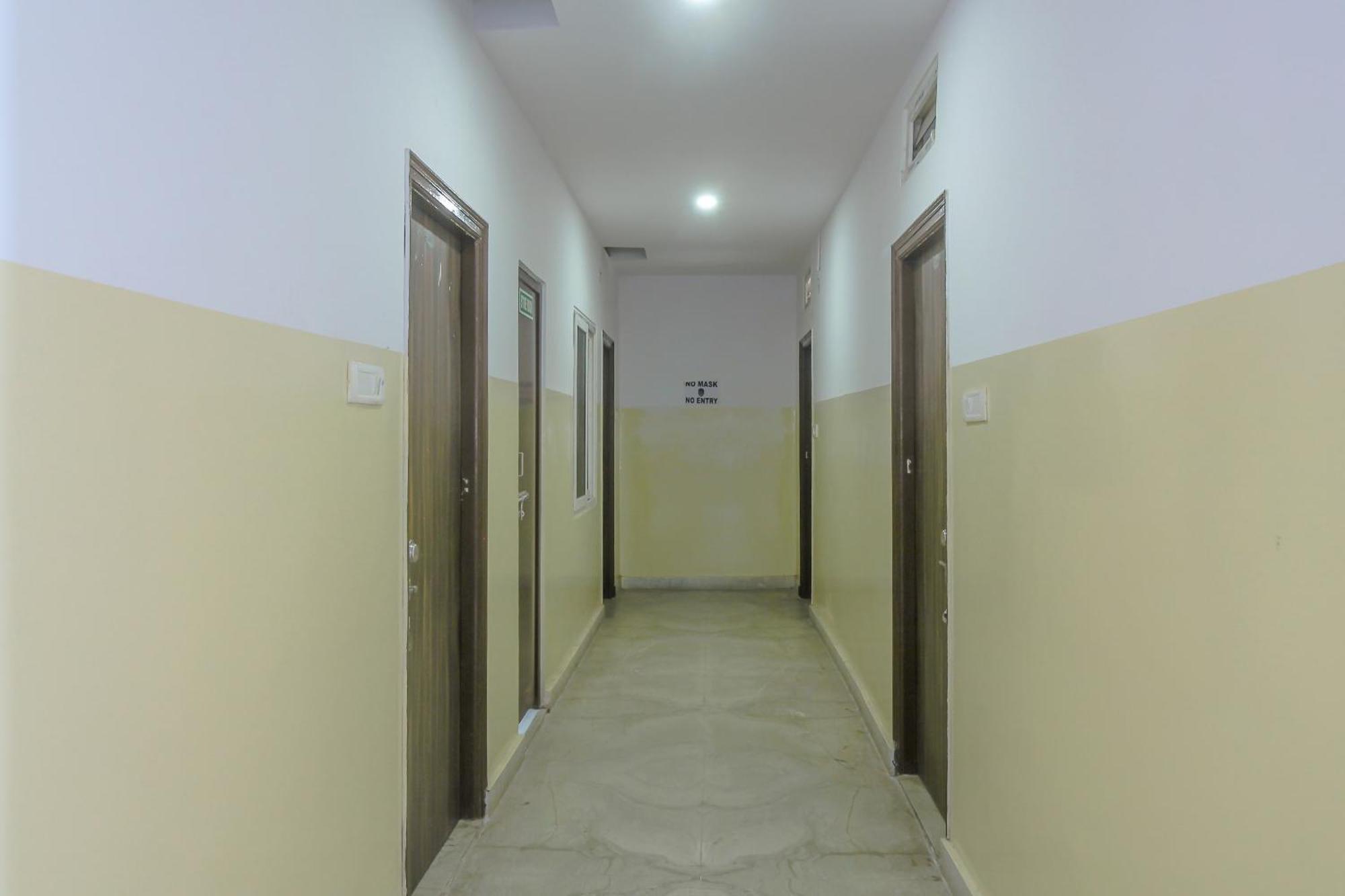 Spot On 81775 Mohit Gokul Lodge New Luxury Room'S Near Secunderabad Railway Station Lālāguda 外观 照片